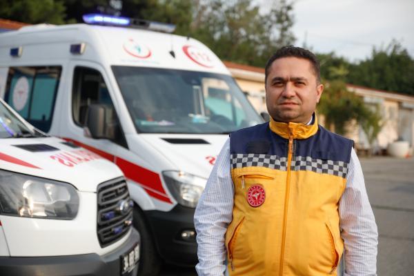 istanbulda-ortak-acil-cagri-sistemi-devreye-girdi-ambulanslarin-trafik-cilesi-ise-bitmiyor-qhADnS5F.jpg