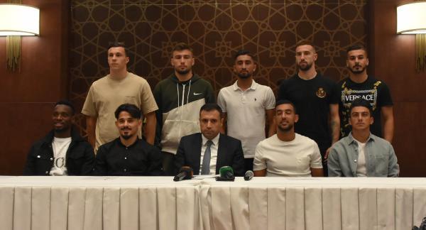 konyaspor-yeni-transferlerini-tanitti-ZKk23Lqn.jpg