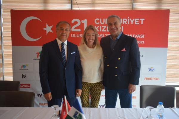 21-cumhuriyet-kizlari-uluslararasi-tenis-turnuvasina-dogru-W7nmPvAt.jpg