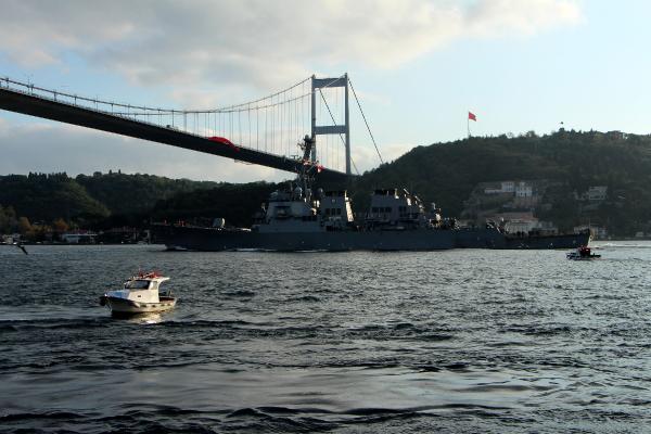 abd-savas-gemisi-istanbul-bogazindan-gecti-s81wb3xO.jpg