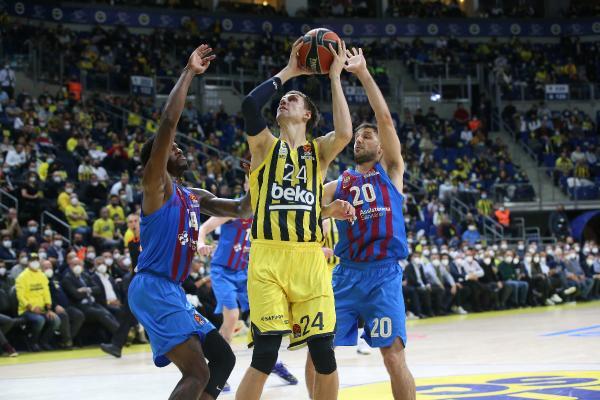 fenerbahce-beko-barcelona-74-76-1hf5du3D.jpg