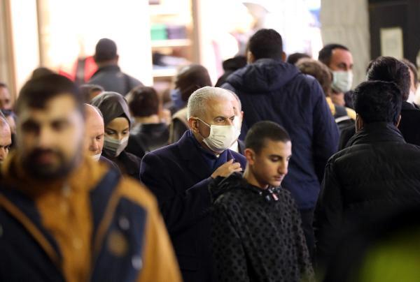 istiklal-caddesini-turlayan-bakan-varank-binali-abiyle-takildik-w1KpZsbn.jpg