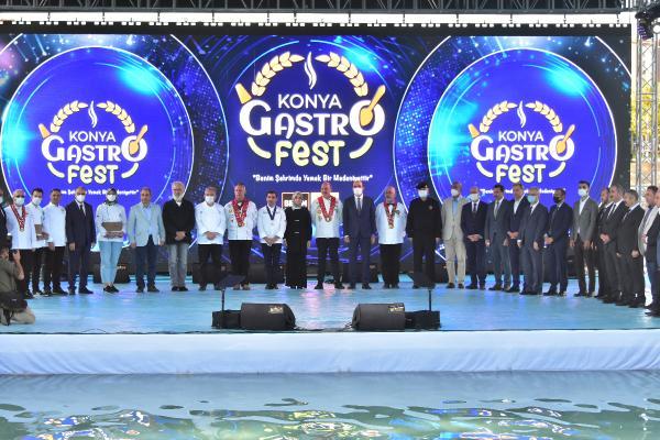 konya-gastrofest-basladi-IzQrrAI8.jpg