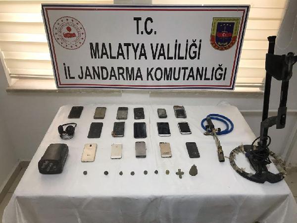 malatyada-28-parca-tarihi-eser-ele-gecirildi-XTFlDWuu.jpg